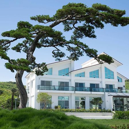 墾丁椰林 海灘文旅 Hotel Cape Eluanbi Екстериор снимка