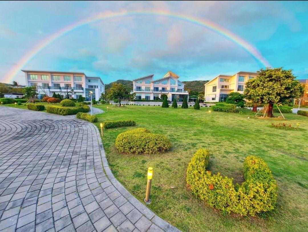 墾丁椰林 海灘文旅 Hotel Cape Eluanbi Екстериор снимка